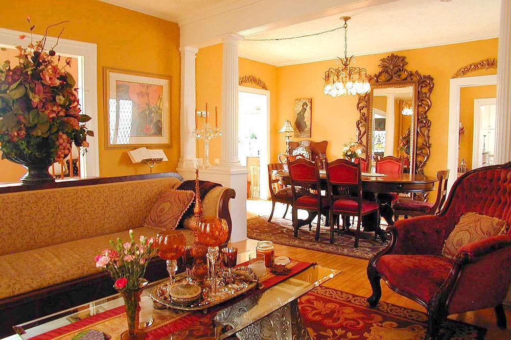 Apple Tree Historic 3*
