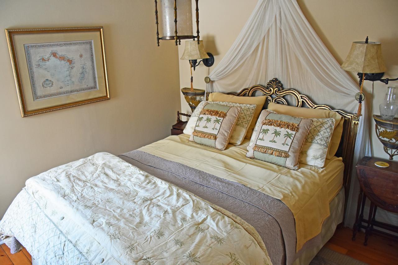 Bed & Breakfast Apple Tree Historic 3*