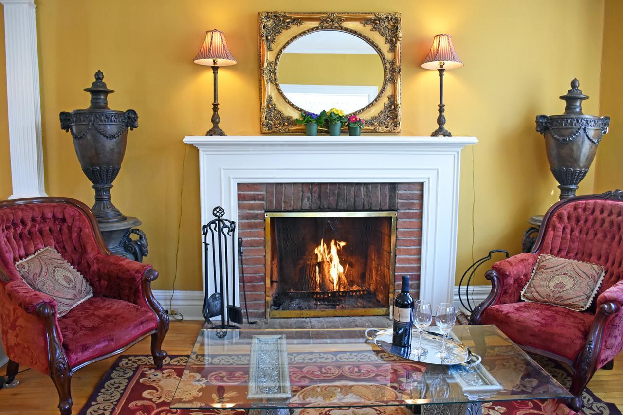 Apple Tree Historic Bed & Breakfast
