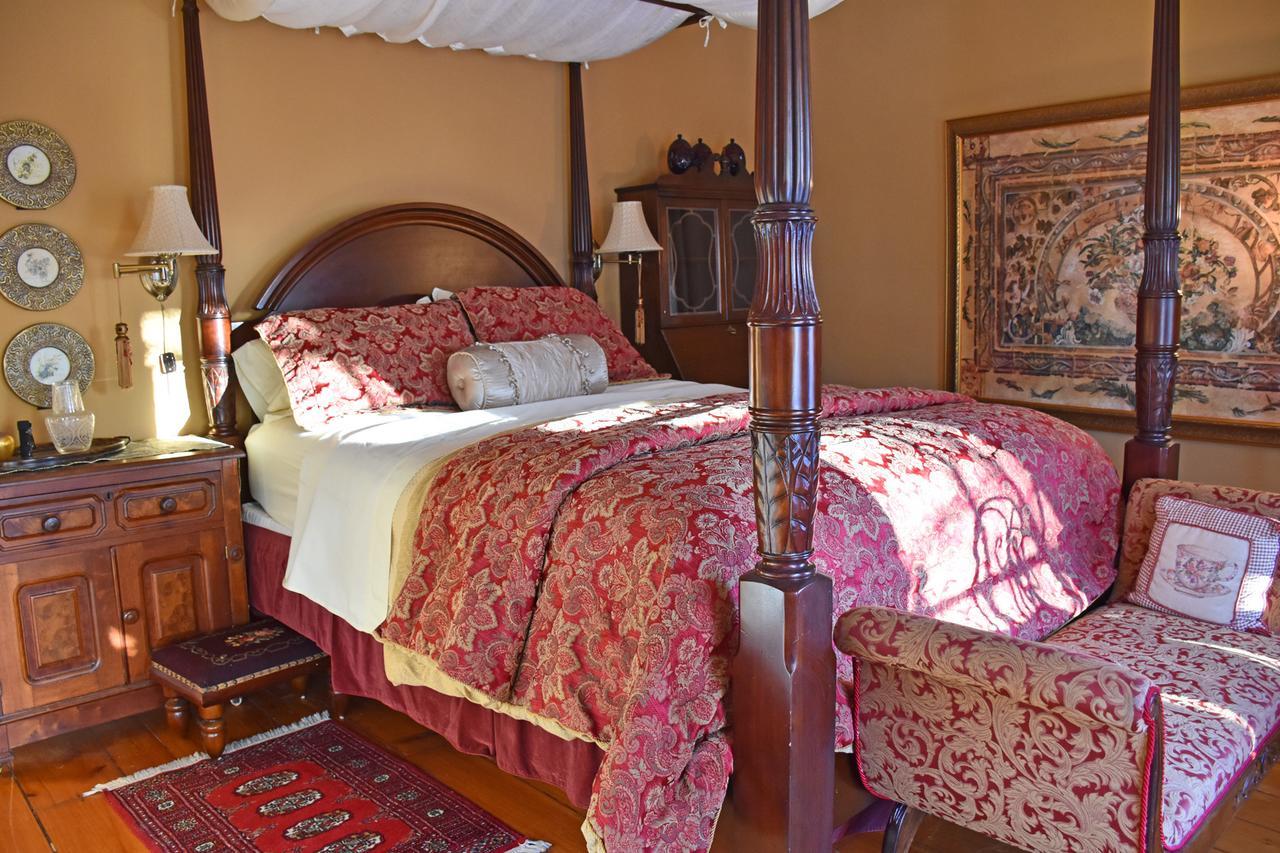 Apple Tree Historic 3*