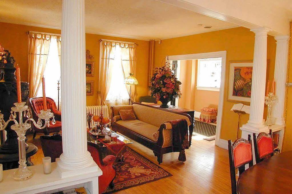 Bed & Breakfast Apple Tree Historic 3*